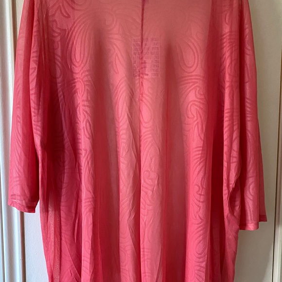 Sheer Paisley Lularoe Lindsay Coverup - Picture 2 of 5